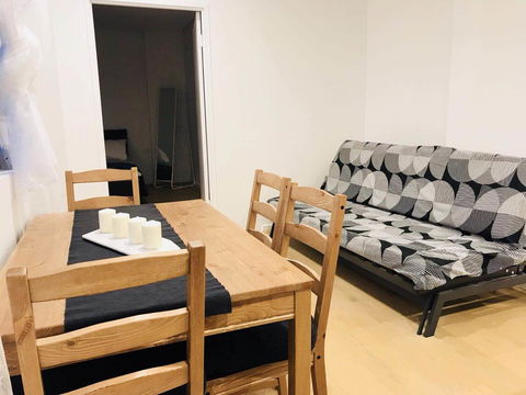 Sunset View 2 Bedroom Apt Next To Station - Accommodation in Bendigo 1