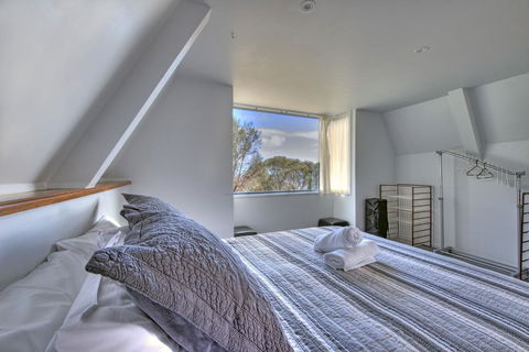 Sunsets - Accommodation in Bendigo 3