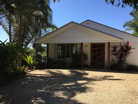 Sunshine Coast Tropical Getaway - Accommodation in Bendigo 2