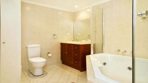 Superior Apartment With Views - Accommodation in Bendigo 1