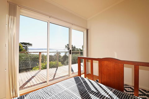 Surfside - Accommodation in Bendigo 2