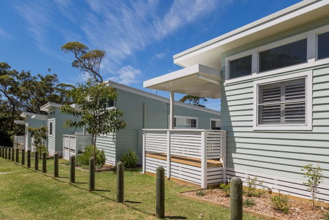Surfside Cudmirrah Beach - Accommodation in Bendigo 2
