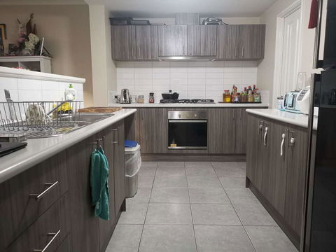 Swan House - Accommodation in Bendigo 2