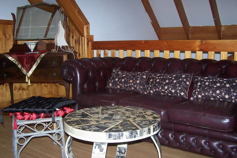 Tall Timbers At Youngs - Accommodation in Bendigo 3