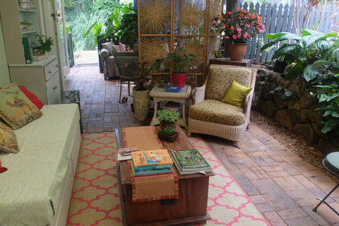 Tamborine Treats - Accommodation in Bendigo 3