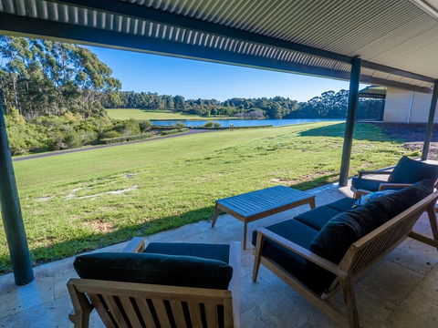 Tanah Marah - Accommodation in Bendigo 0