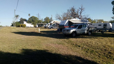 Taroom Caravan & Tourist Park - Accommodation in Bendigo 1