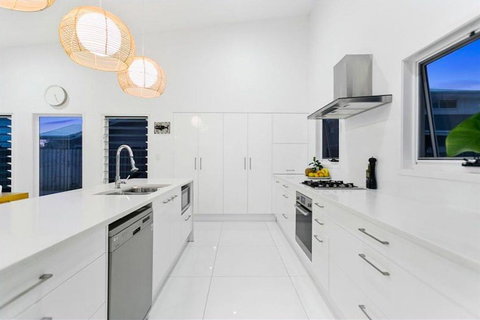 THE BEACH OASIS @ 360 - Accommodation in Bendigo 2