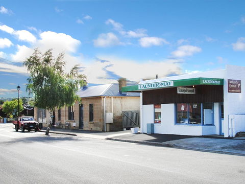 Oatlands Retreat - Accommodation in Bendigo 1