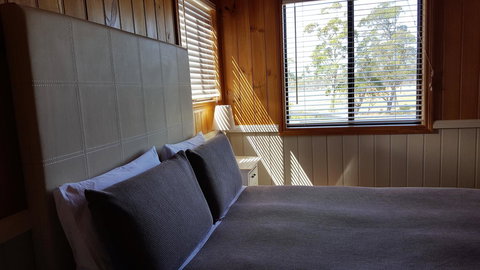 Hazelcreek Cottages - Accommodation in Bendigo 20