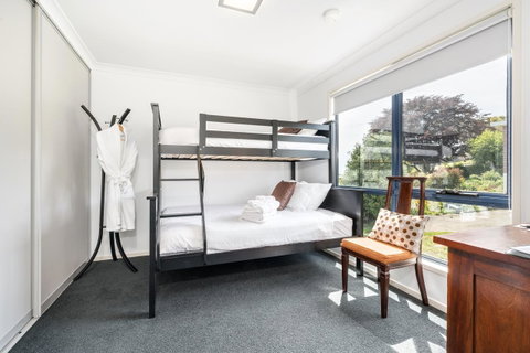 Madsen Retreat - Accommodation in Bendigo 5