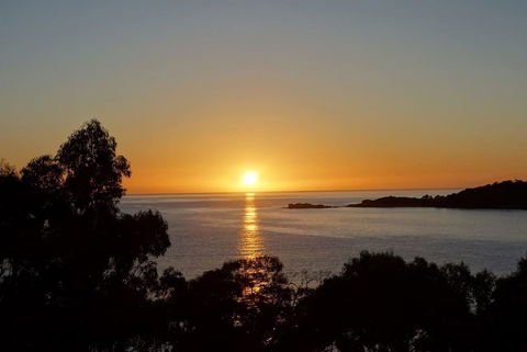 THE LOFT @ Bay Of Fires Seascape - Accommodation in Bendigo 9