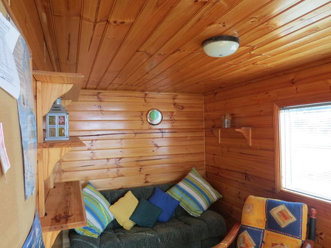 Captain Cook Holiday Park - Accommodation in Bendigo 1