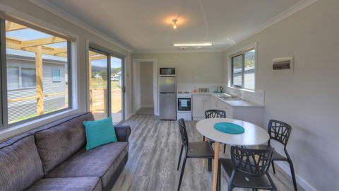 Orford Beachside Holiday Park - Accommodation in Bendigo 6