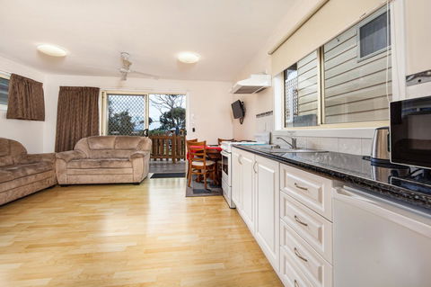 Wintersun Gardens Motel - Accommodation in Bendigo 35