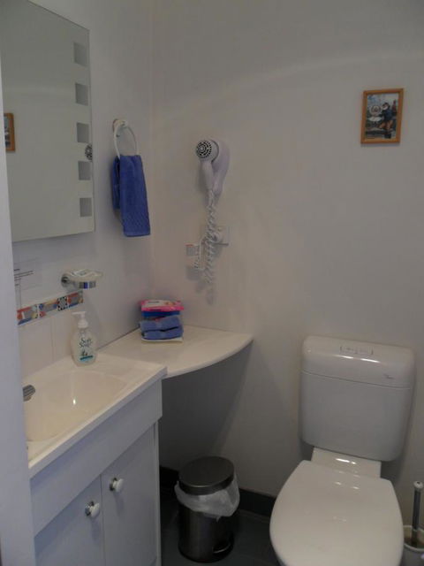 Freycinet Waters - Accommodation in Bendigo 16