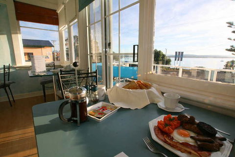 Freycinet Waters - Accommodation in Bendigo 3