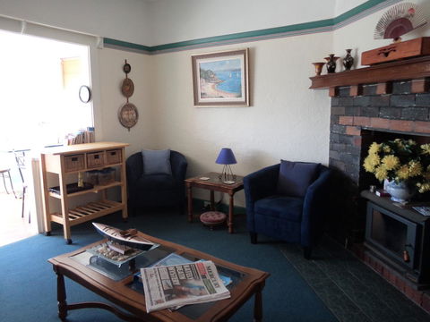 Freycinet Waters - Accommodation in Bendigo 9