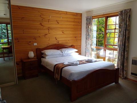 Cradle Forest Inn - Accommodation in Bendigo 4