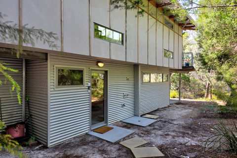 Freycinet Eco Luxe ~ Forest ~ Ocean ~ Mountain - Accommodation in Bendigo 16