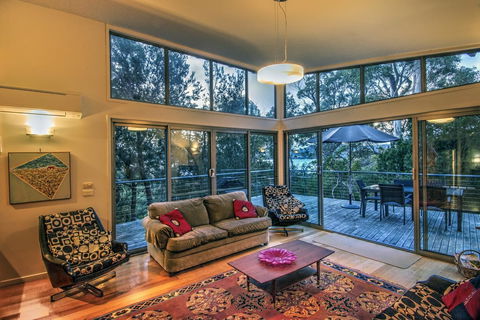 Freycinet Eco Luxe ~ Forest ~ Ocean ~ Mountain - Accommodation in Bendigo 2