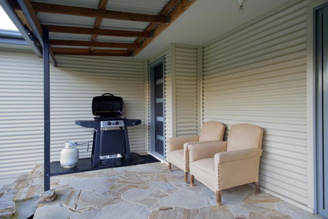 Muirs Beach Retreat - Accommodation in Bendigo 15