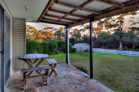 Muirs Beach Retreat - Accommodation in Bendigo 11