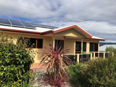 Bicheno Getaway - Accommodation in Bendigo 0