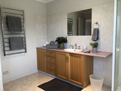 Bicheno Getaway - Accommodation in Bendigo 7