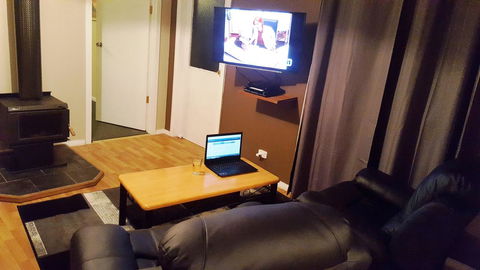 Cradle Alpine Retreat - Accommodation in Bendigo 41