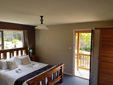 Cradle Alpine Retreat - Accommodation in Bendigo 24