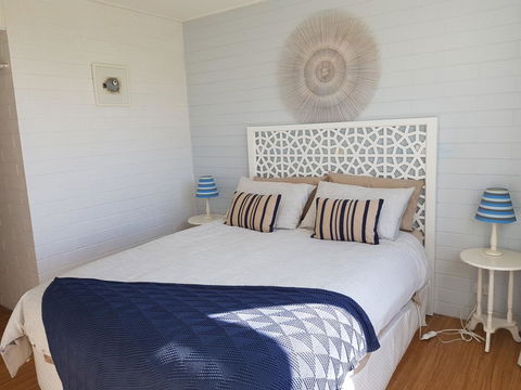 Beach Hut Scamander - Accommodation in Bendigo 4