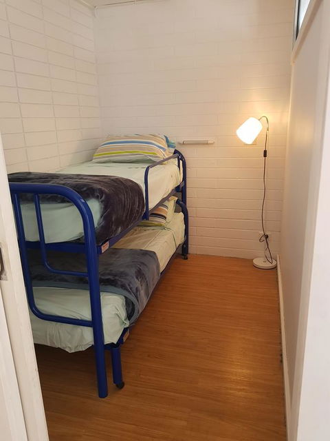 Beach Hut Scamander - Accommodation in Bendigo 6