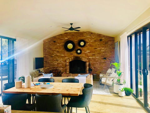 EMBRACING EVANDALE - Hosted By L'Abode Accommodation - Accommodation in Bendigo 1