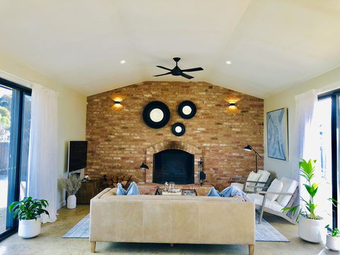 EMBRACING EVANDALE - Hosted By L'Abode Accommodation - Accommodation in Bendigo 0
