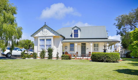 The Port Masters Lodgings - Accommodation in Bendigo 24