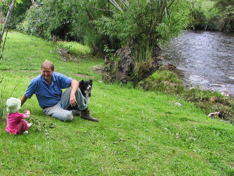 Platypus Playground Riverside Cottage - Accommodation in Bendigo 14