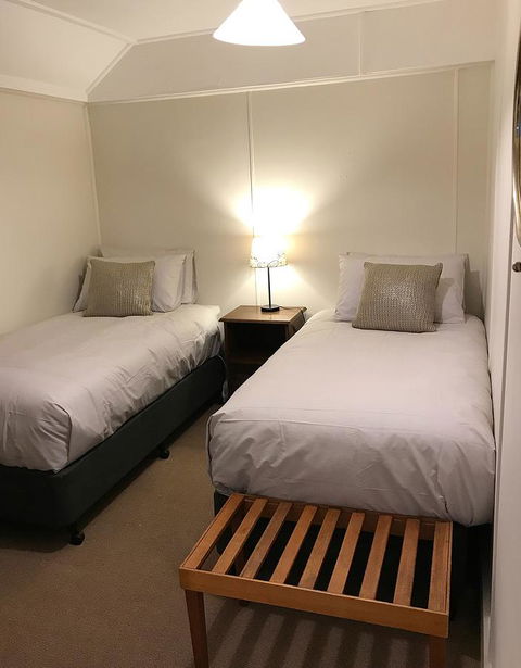 Platypus Playground Riverside Cottage - Accommodation in Bendigo 3