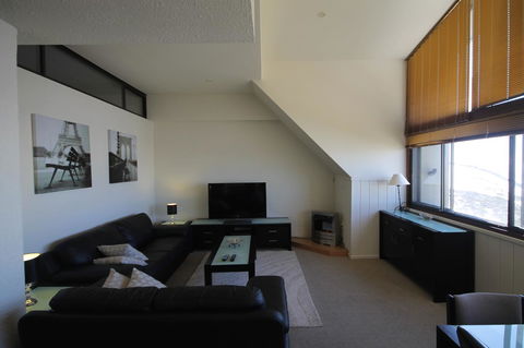 Arlberg Hotham - Accommodation in Bendigo 0