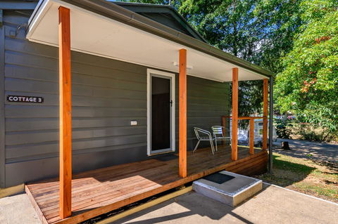 Bright Riverside Holiday Park - Accommodation in Bendigo 25