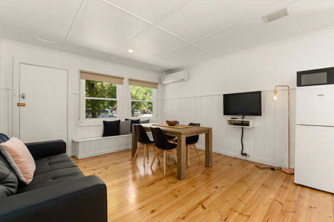 Bright Riverside Holiday Park - Accommodation in Bendigo 28