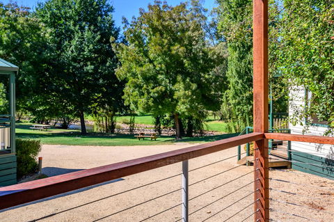 Bright Riverside Holiday Park - Accommodation in Bendigo 38