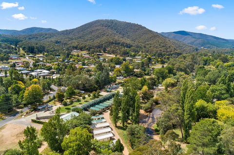 Bright Riverside Holiday Park - Accommodation in Bendigo 35
