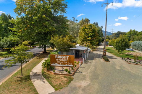 Bright Riverside Holiday Park - Accommodation in Bendigo 2