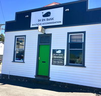 54 on Bank - Accommodation in Bendigo
