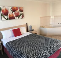 Beachcomber Motel  Apartments - Accommodation in Bendigo