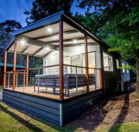Bright Freeburgh Caravan Park - Accommodation in Bendigo