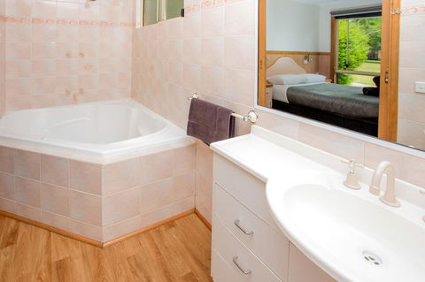 Discovery Parks - Bright - Accommodation in Bendigo 23