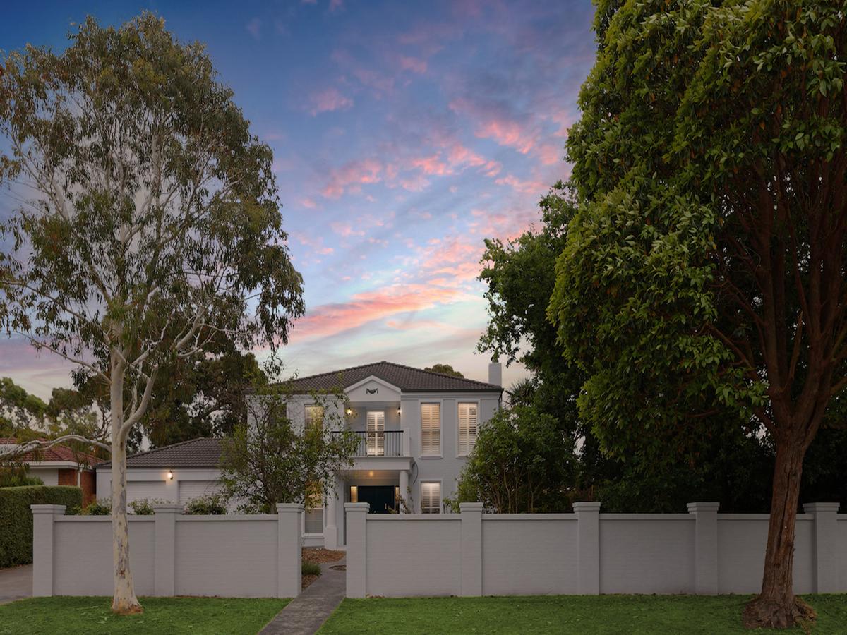 Inverloch VIC Accommodation in Bendigo