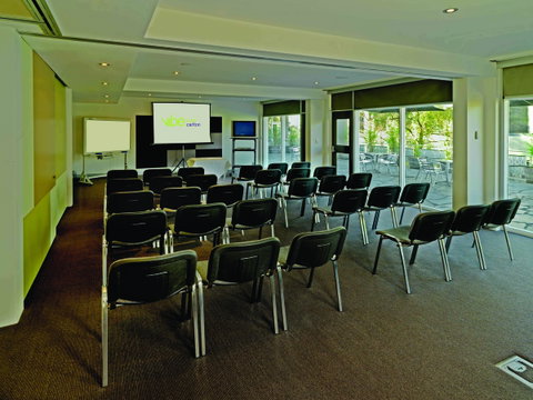 The Parkmore Hotel - Accommodation in Bendigo 4